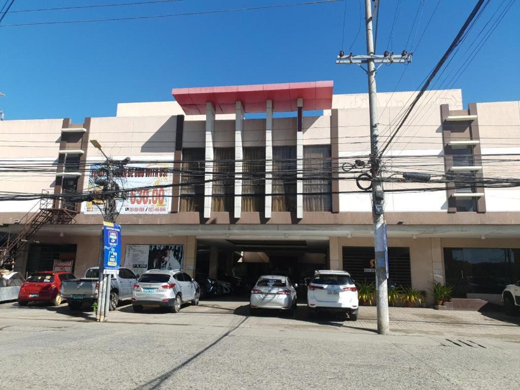 Rich Manor Pension House Cagayan de Oro Exterior foto