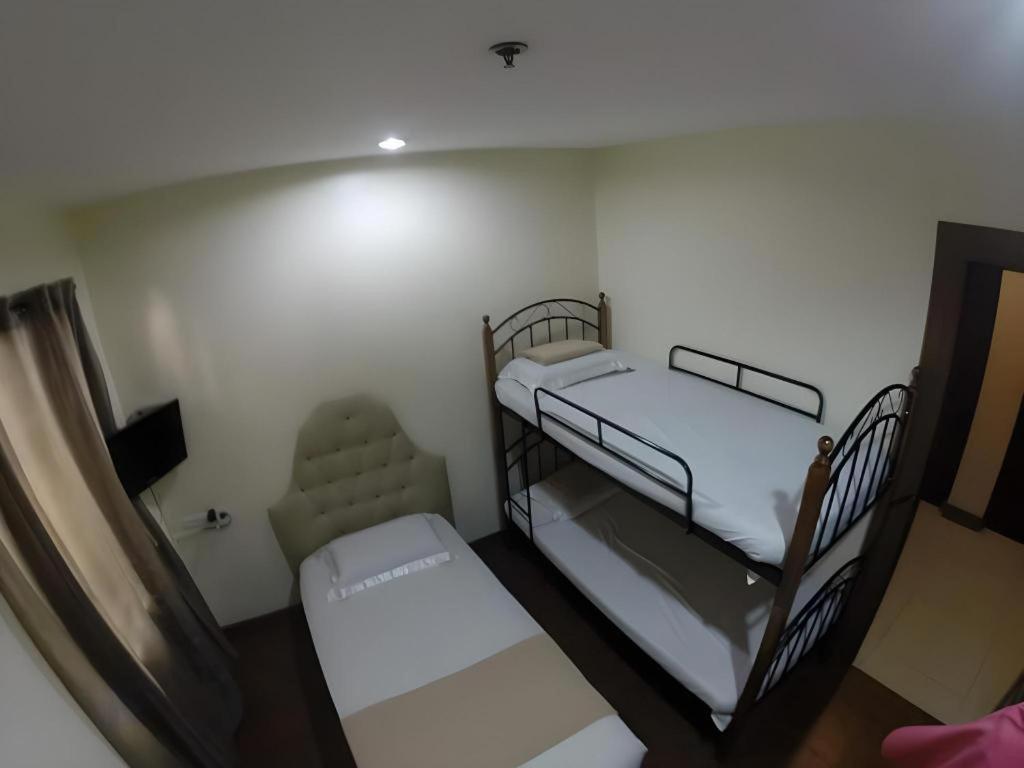 Rich Manor Pension House Cagayan de Oro Exterior foto